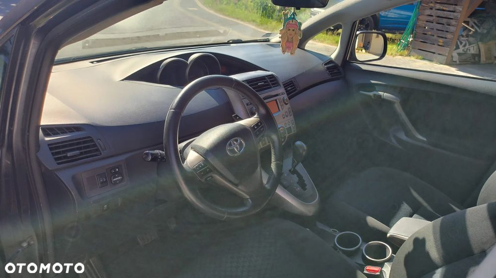 Toyota Verso 2.2 D-CAT Sol 7os - 17