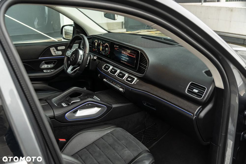 Mercedes-Benz GLE - 12