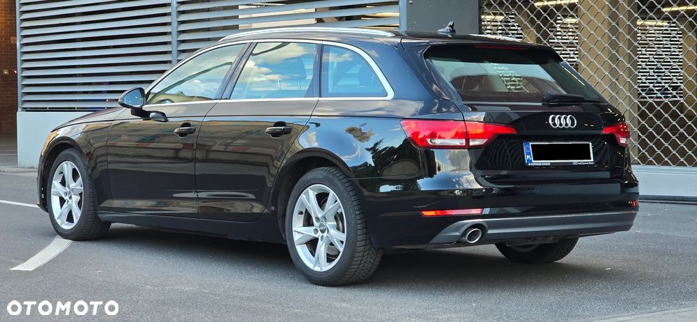 Audi A4 Avant 2.0 TDI - 6