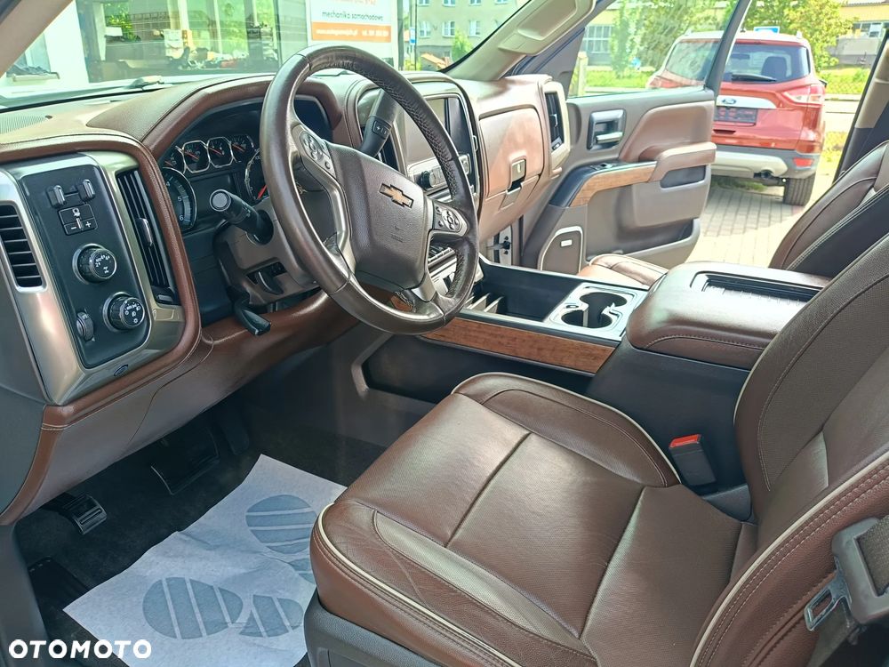 Chevrolet Silverado - 13