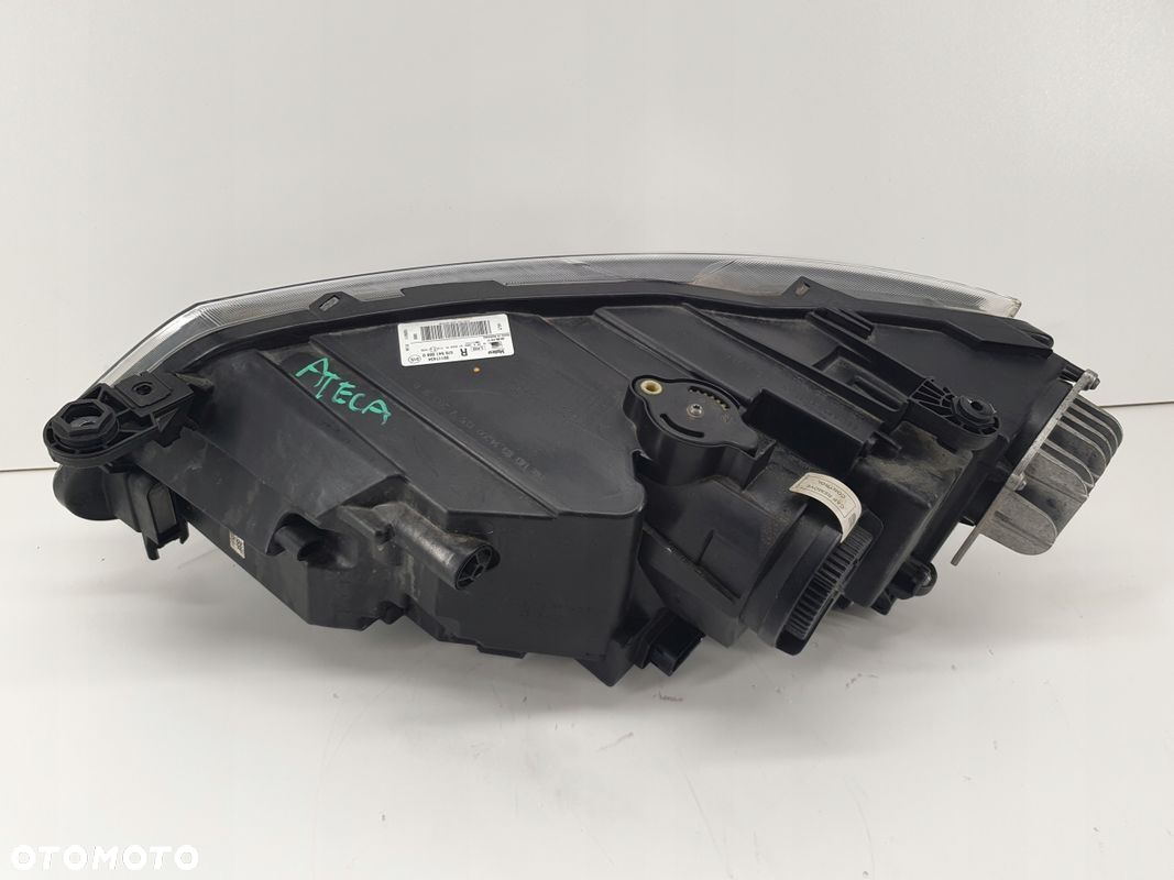 Seat Ateca 576 LED lampa prawa przednia przód - 7