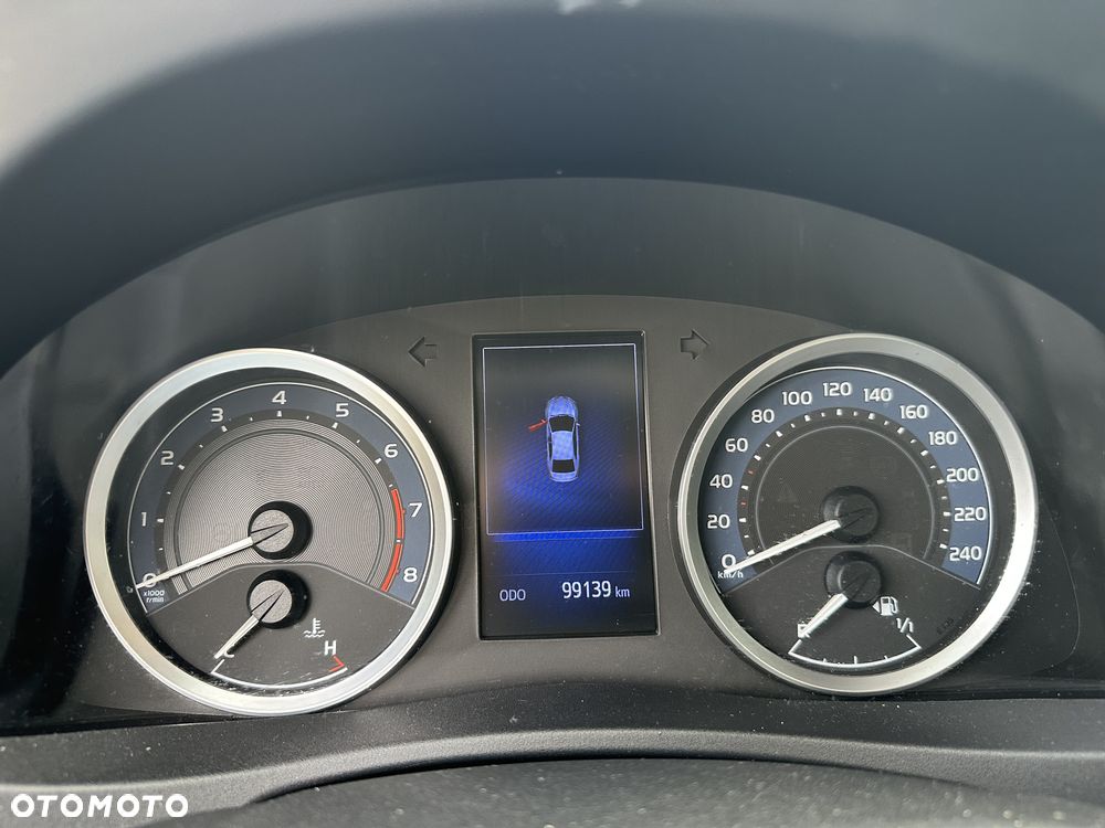 Toyota Corolla 1.6 Comfort - 10