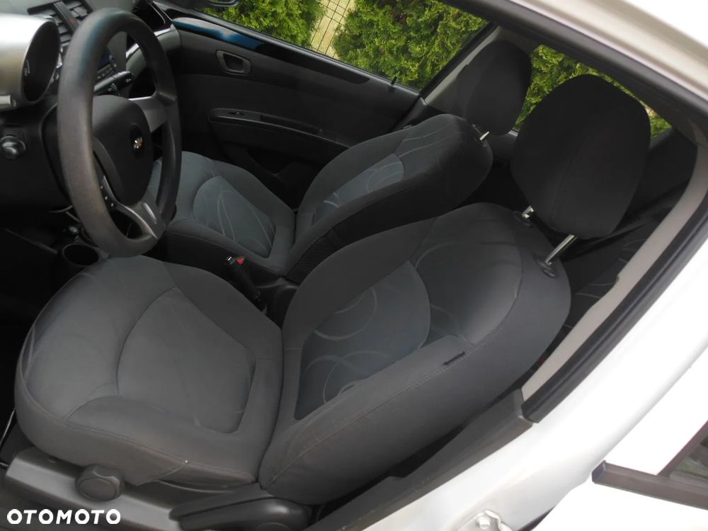 Chevrolet Spark 1.2 LS+ - 21