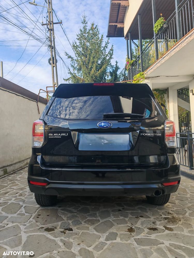 Subaru Forester 2.0i CVT Exclusive ES - 2