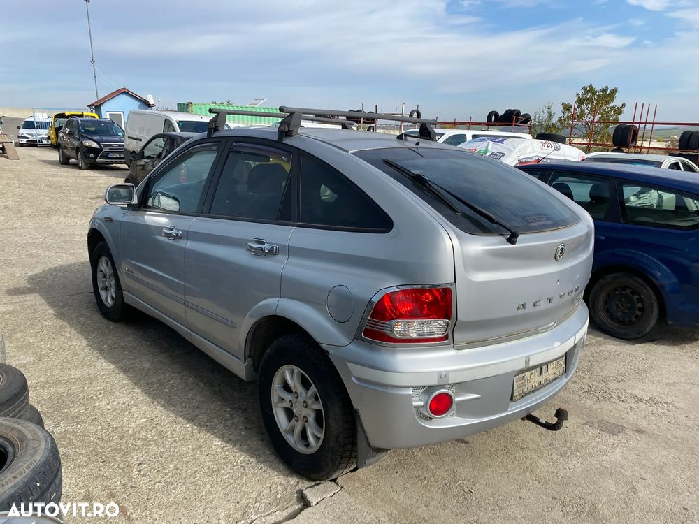 Dezmembrez SsangYong Actyon - 3