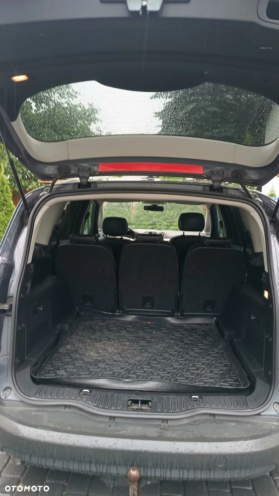 Ford S-Max 2.0 TDCi DPF Titanium - 12