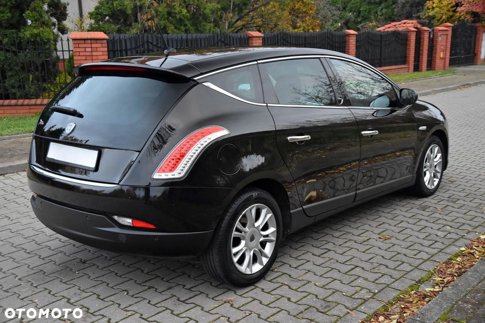 Lancia Delta 1.4 TurboJet 16v Gold - 12