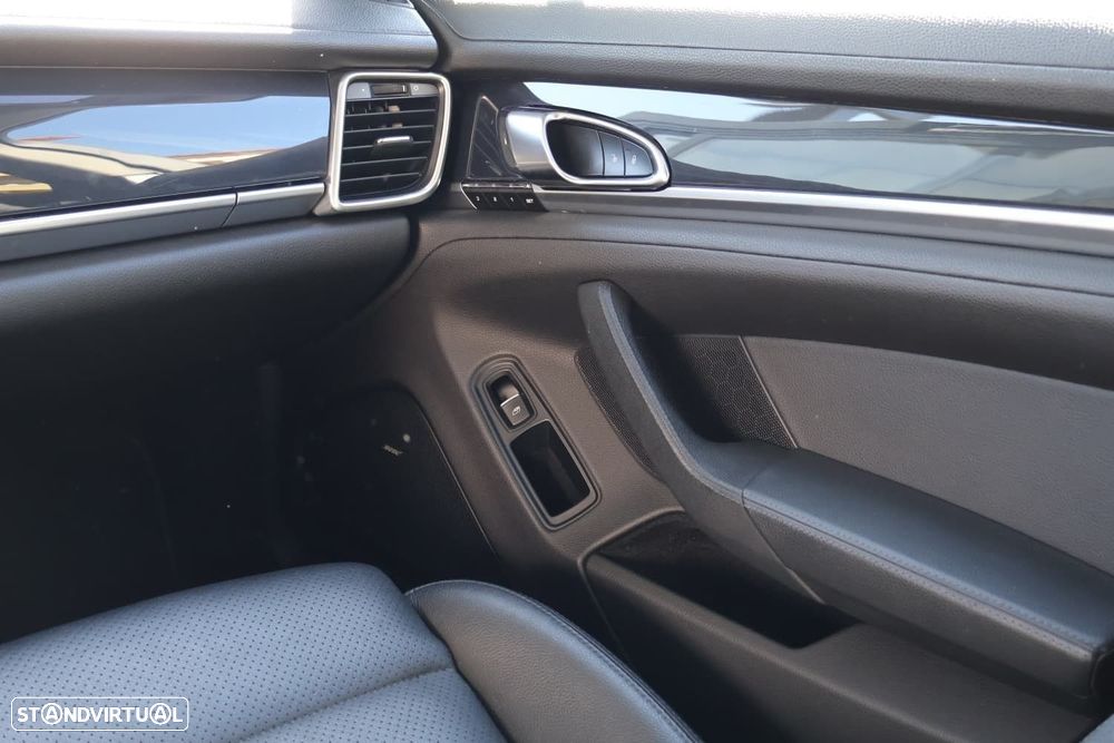 Porsche Panamera S e-Hybrid - 17