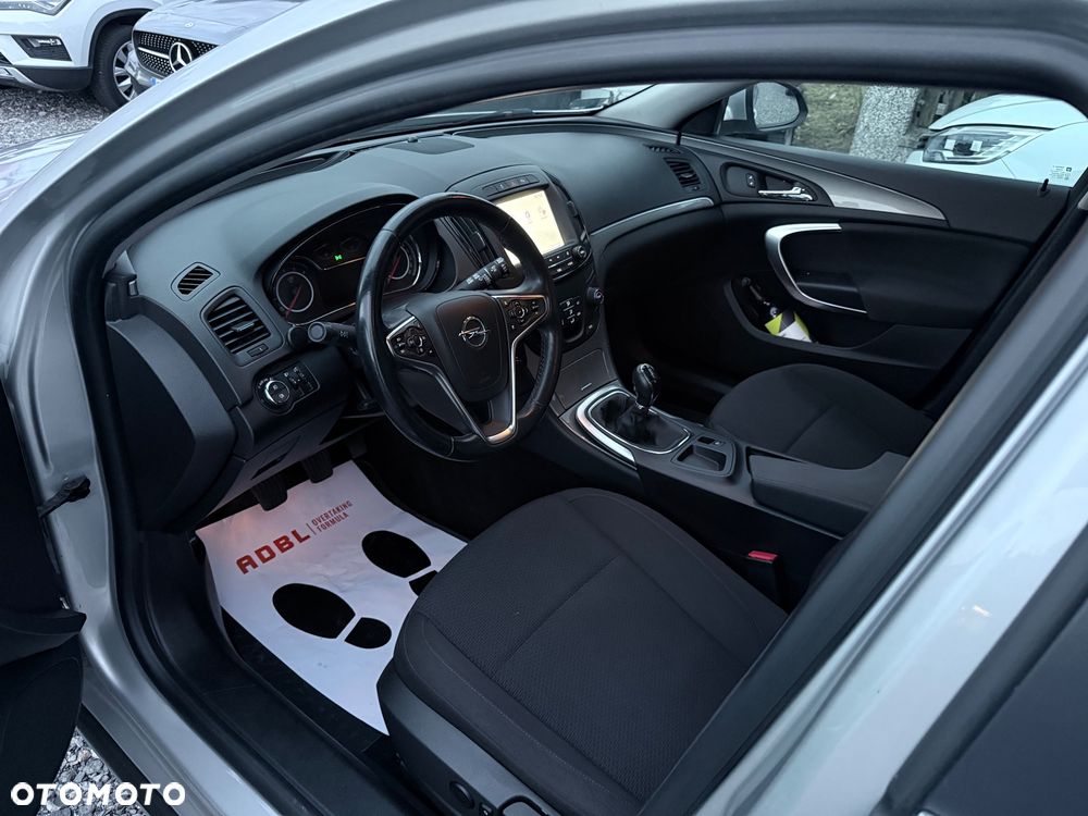 Opel Insignia 2.0 CDTI S&S - 15
