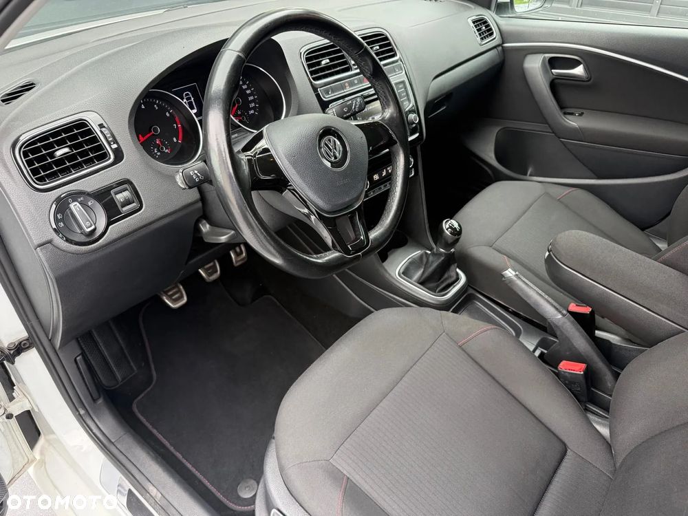 Volkswagen Polo 1.2 TSI (Blue Motion Technology) SOUND - 19