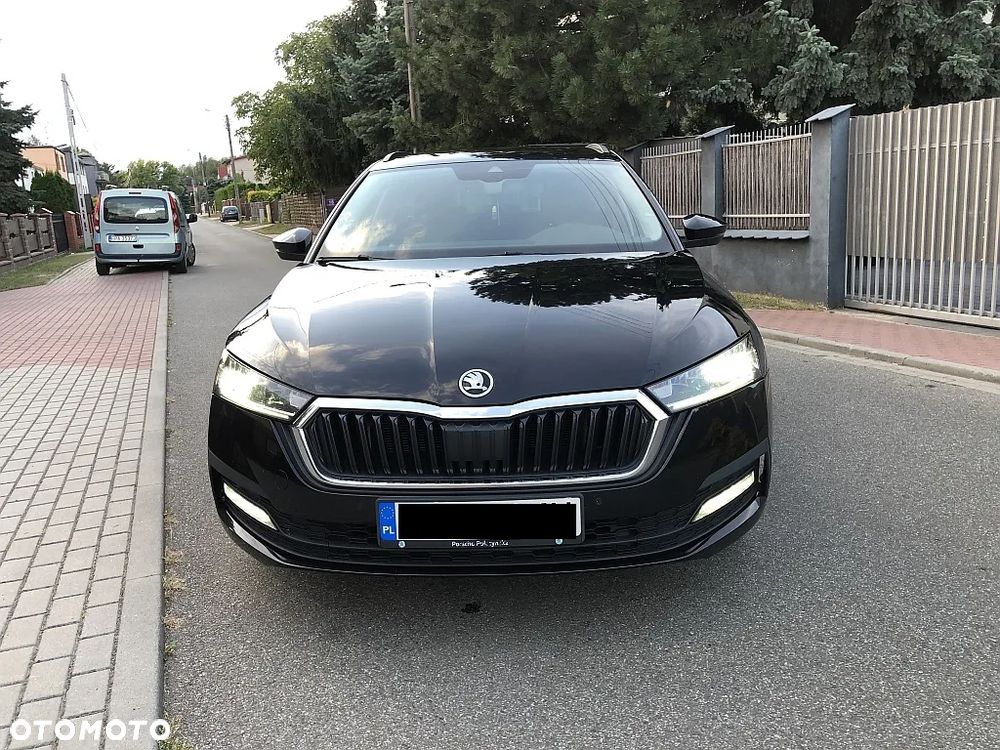 Skoda Octavia 2.0 TDI Ambition DSG - 2