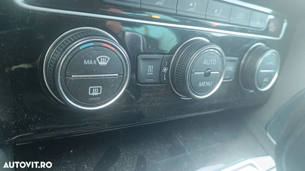 Volkswagen Passat Alltrack 2.0 TDI SCR 4Motion DSG (BMT) - 10