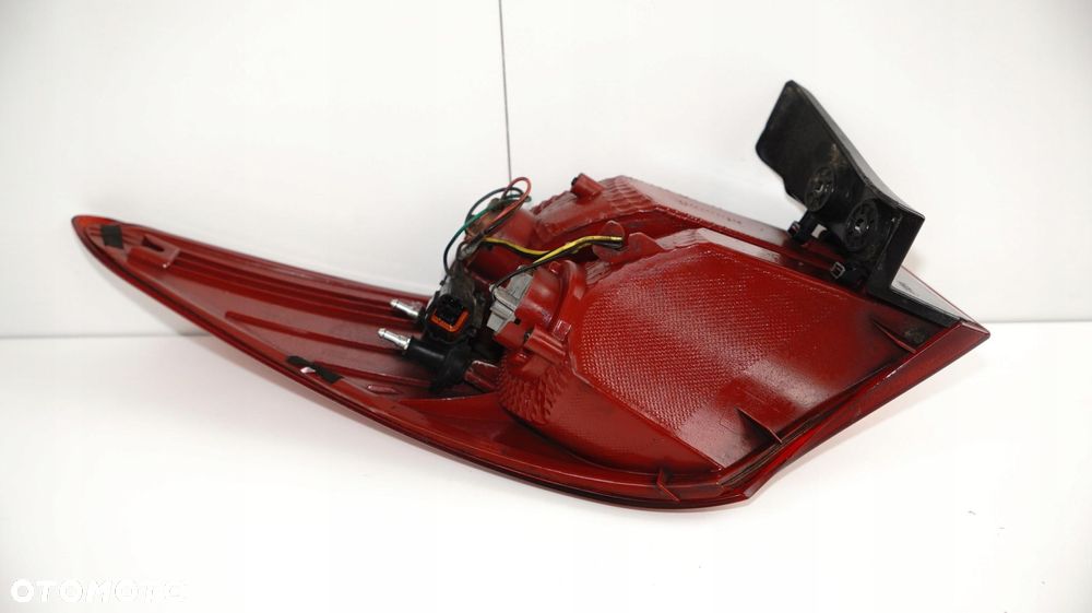 LAMPA PRAWY TYŁ TYLNA HYUNDAI SANTA FE III 3 12-15R - 7