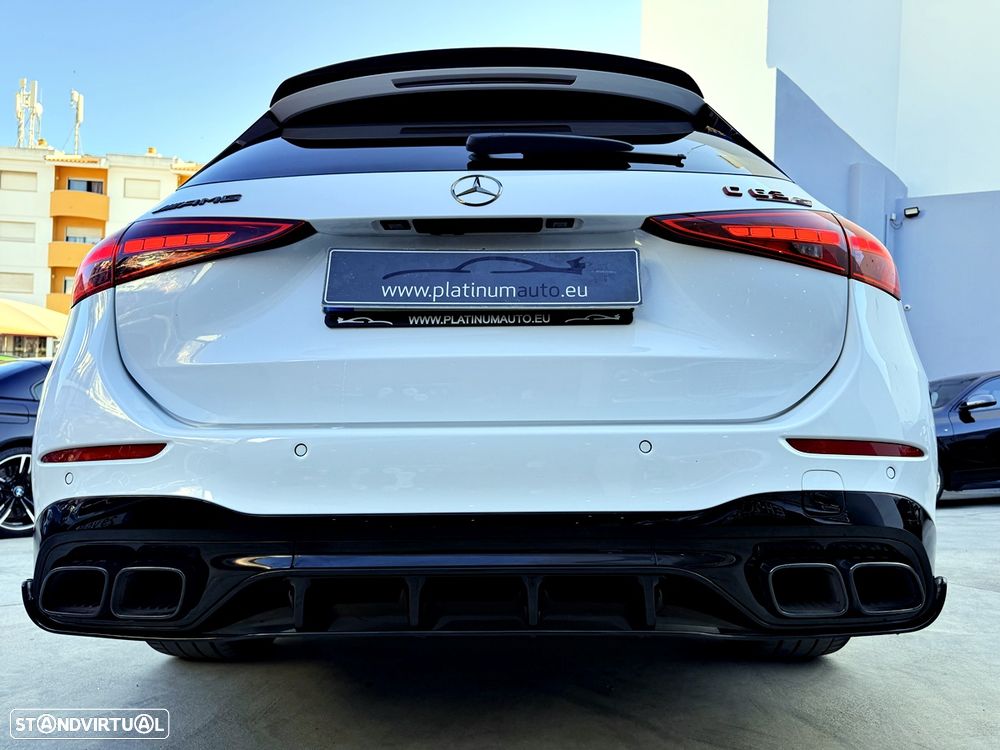 Mercedes-Benz C 63 AMG S - 58