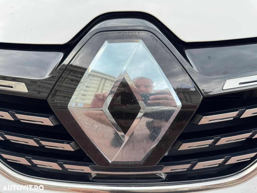 RENAULT Megane 2023 — imagine 21