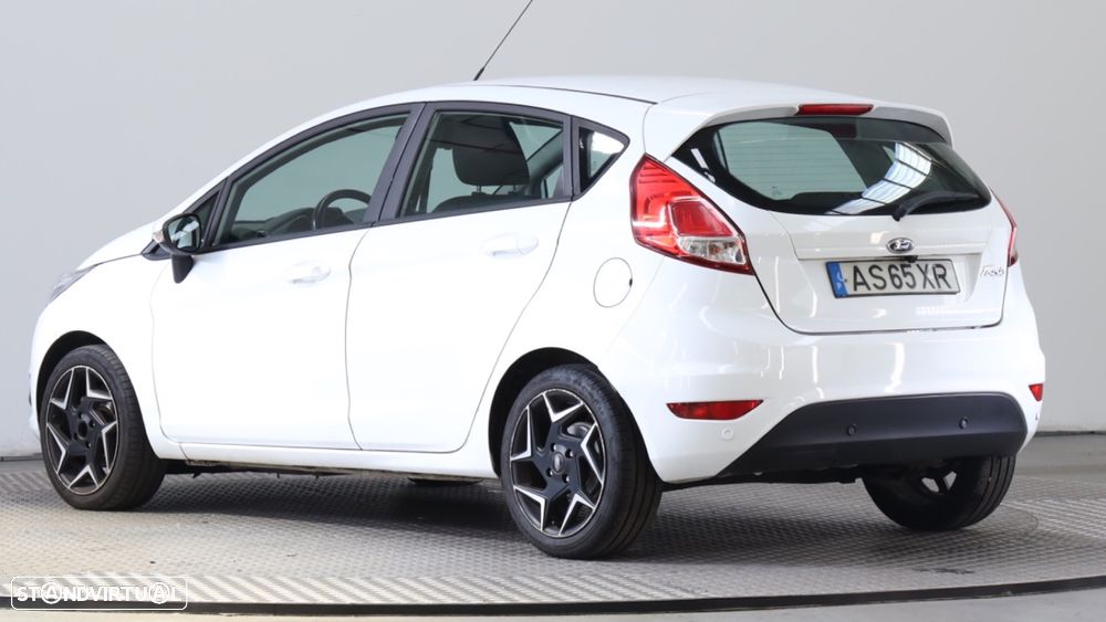 Ford Fiesta 1.5 TDCi STLine - 5
