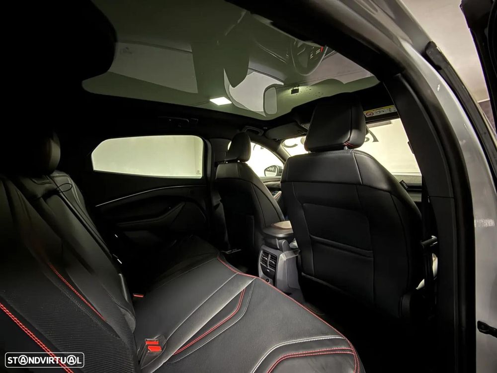 Ford Mustang Mach-E 98.7 kWh Premium AWD - 26