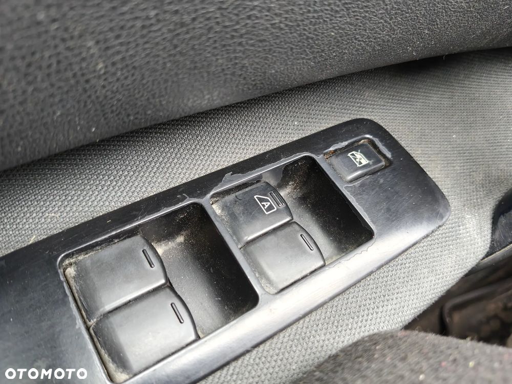 Nissan Qashqai 1.5 dCi Eco visia - 23