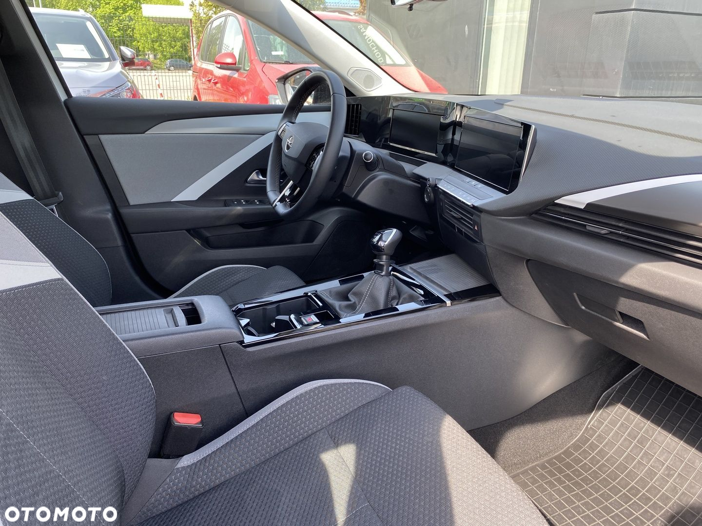Opel Astra VI 1.2 T Edition S&S - 11