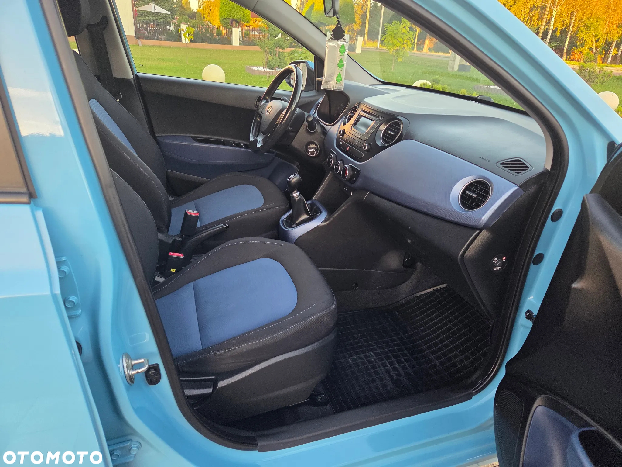 Hyundai i10 - 11
