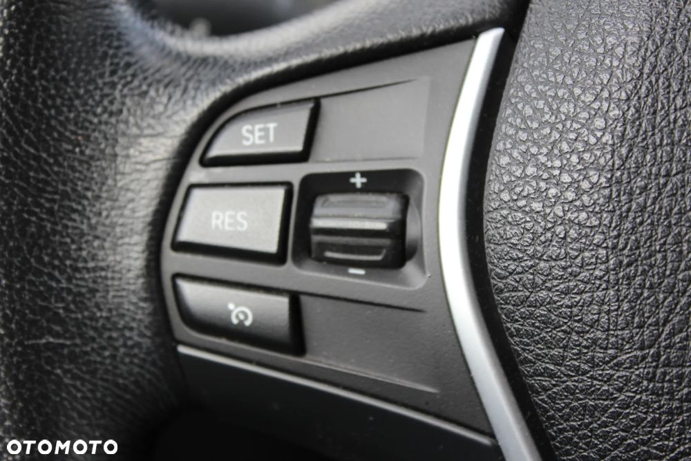 BMW Seria 3 320i Sport-Aut - 17