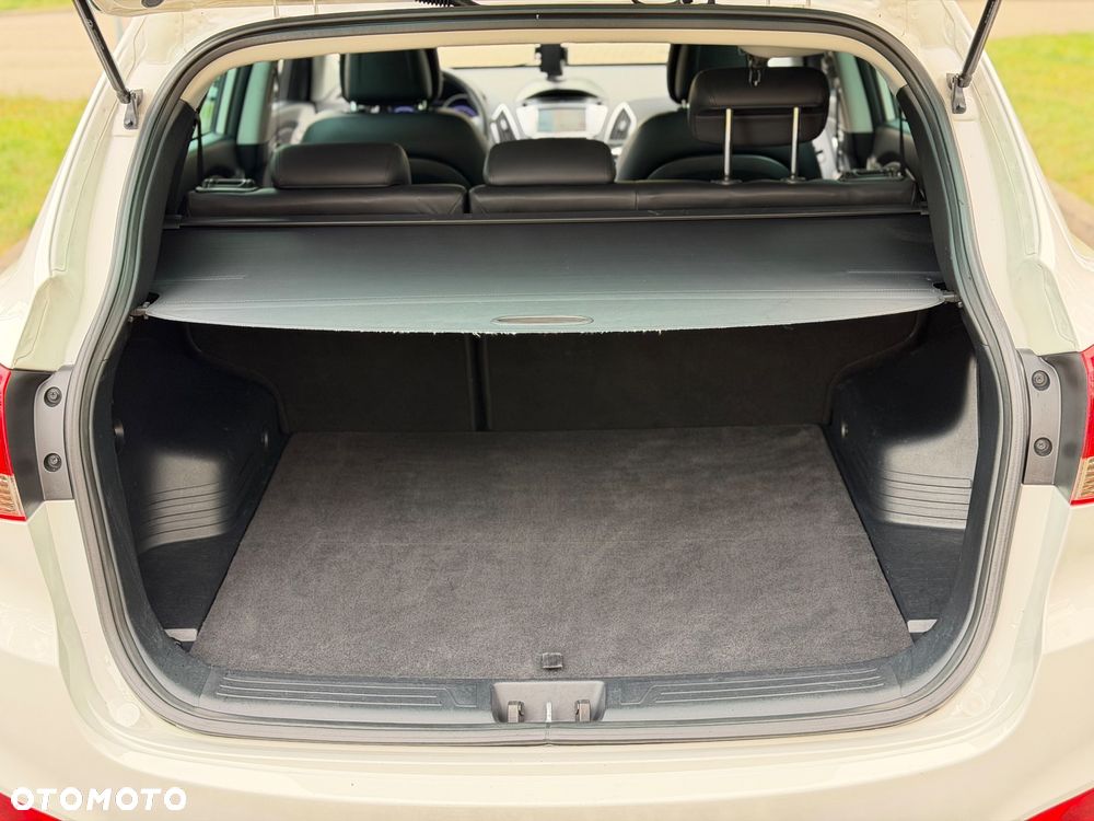 Hyundai ix35 2.0 CRDi 4WD Automatik Premium - 9
