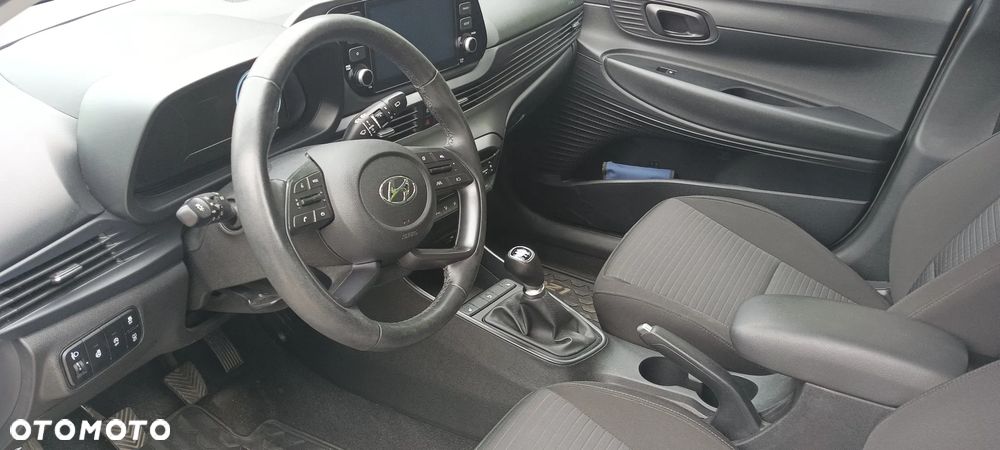 Hyundai i20 1.2 Modern - 11