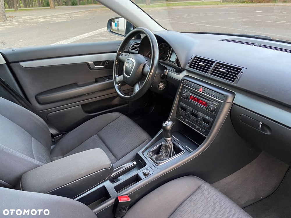 Audi A4 Avant 1.8 T - 7