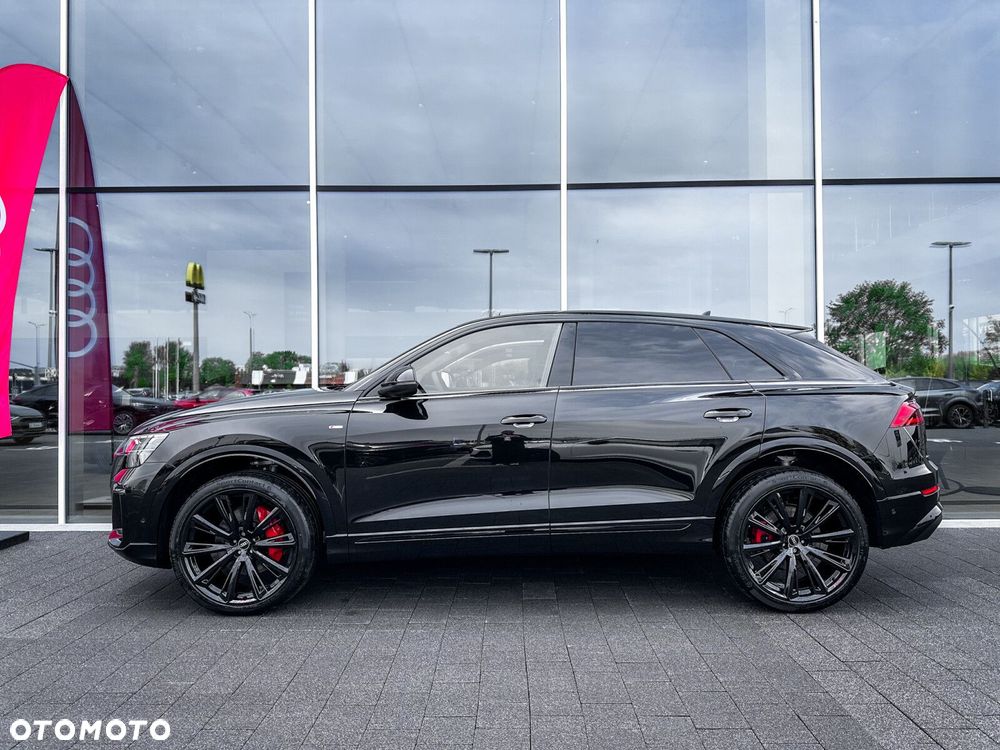 Audi Q8 - 6