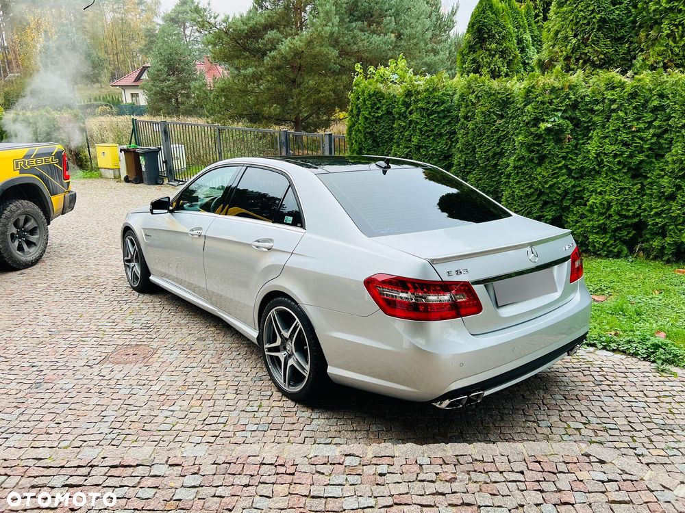 Mercedes-Benz Klasa E - 29