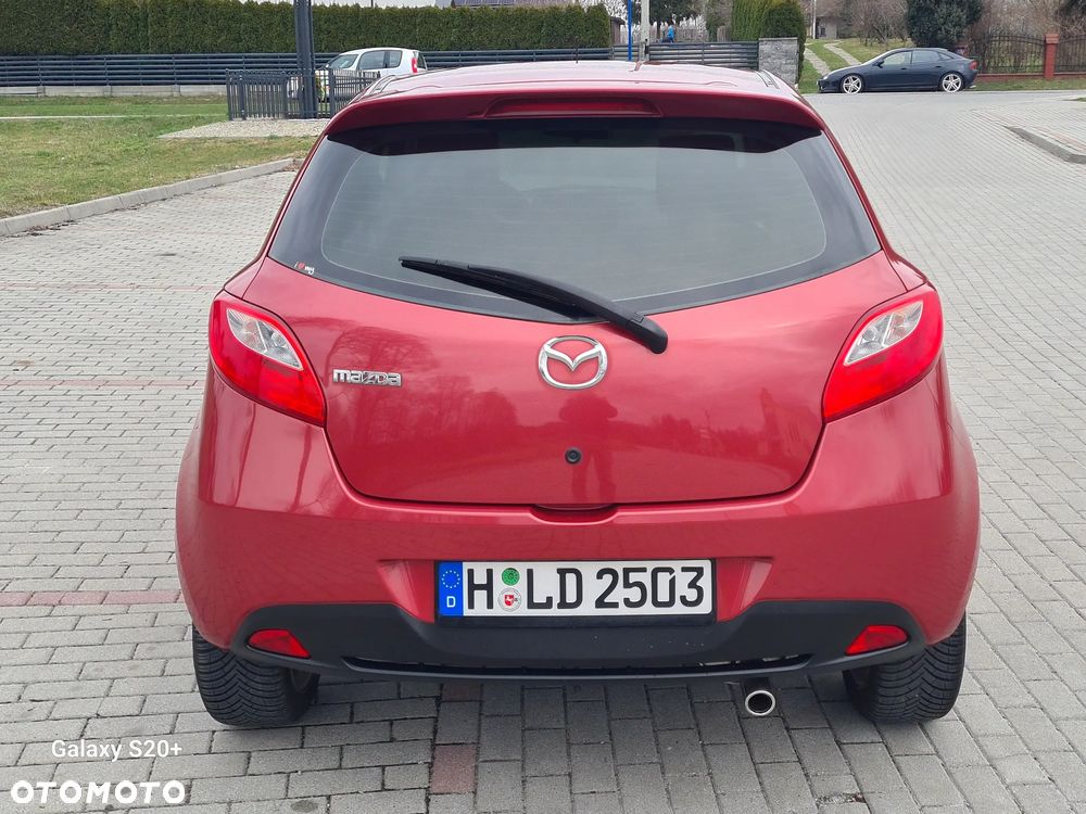 Mazda 2 - 5