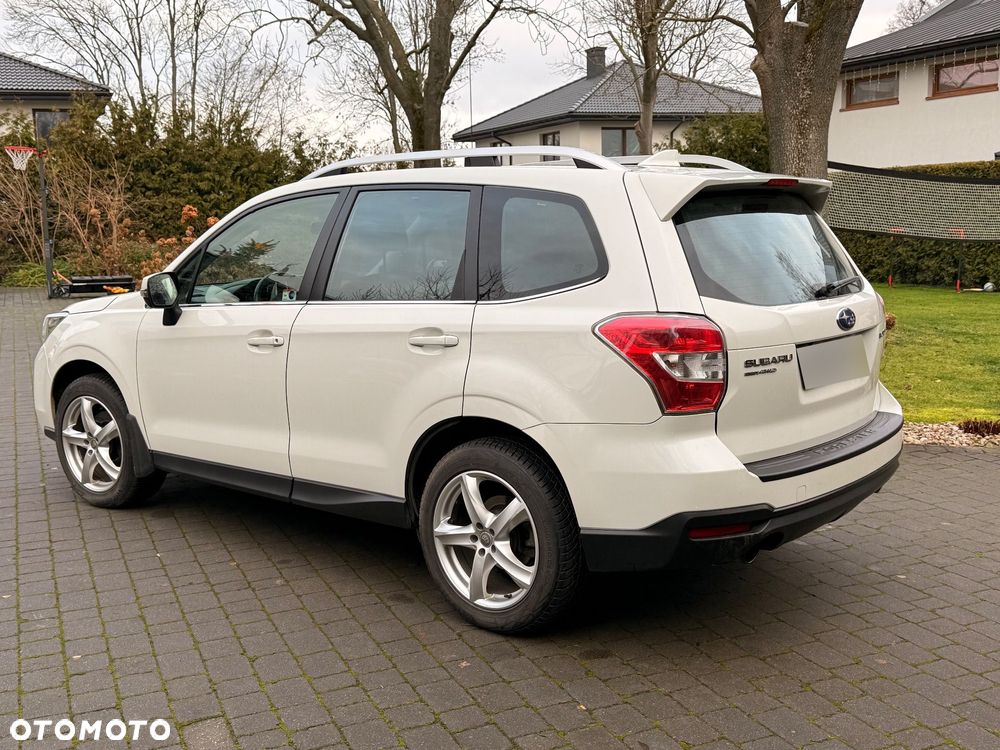 Subaru Forester 2.0 XT Comfort Lineartronic - 4