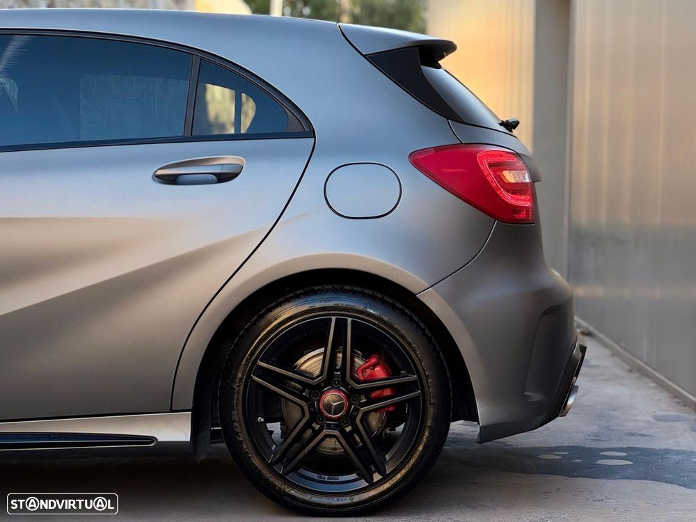 Mercedes-Benz A 180 d AMG Line - 21