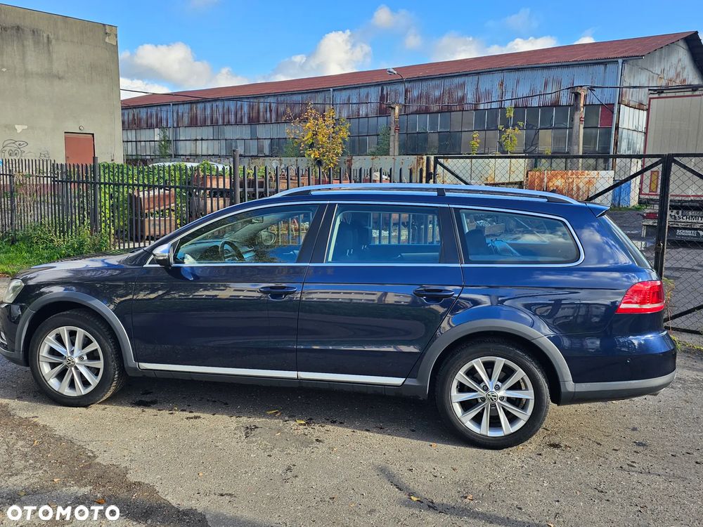 Volkswagen Passat 2.0 TDI Highline - 4
