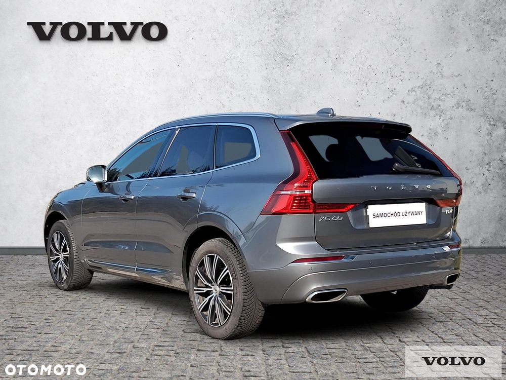 Volvo XC 60 - 4