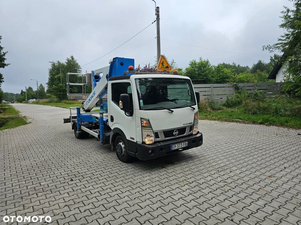 Nissan Cabstar NT400. Socage 22m . 12 bok . Klimatyzacja. - 1