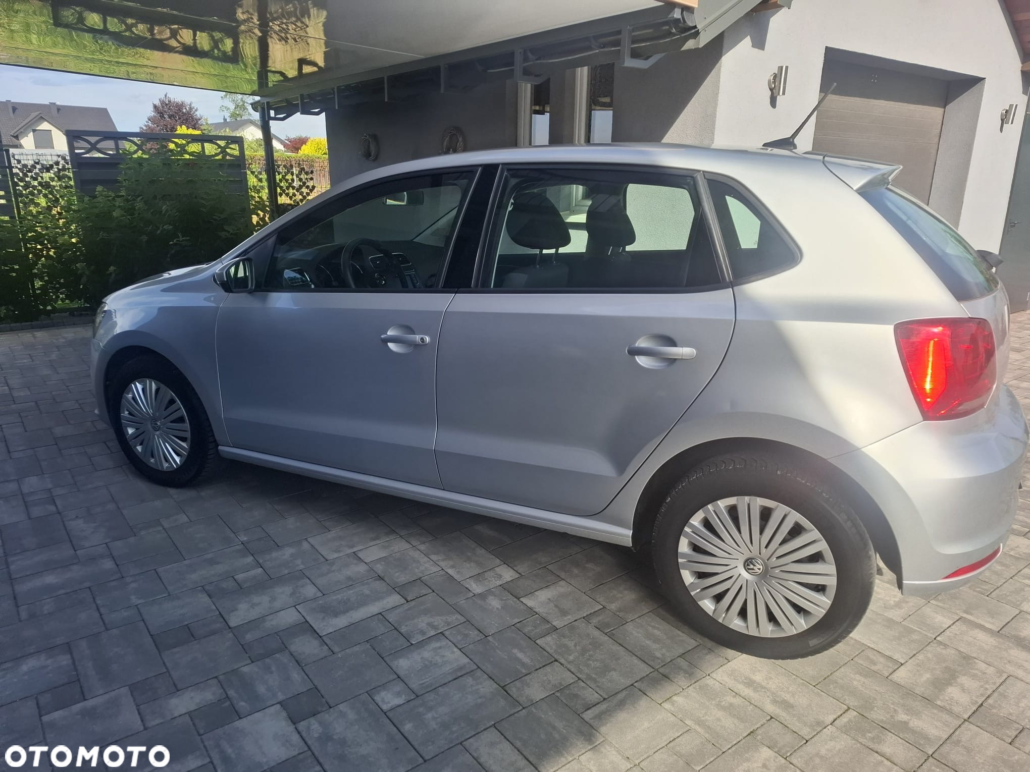 Volkswagen Polo 1.4 TDI (Blue Motion Technology) Comfortline - 10