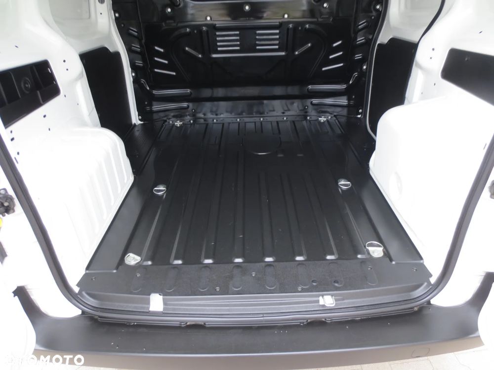 Fiat FIORINO SALON PL. ORYGINAŁ LAKIER I NISKI PRZEBIEG - 28