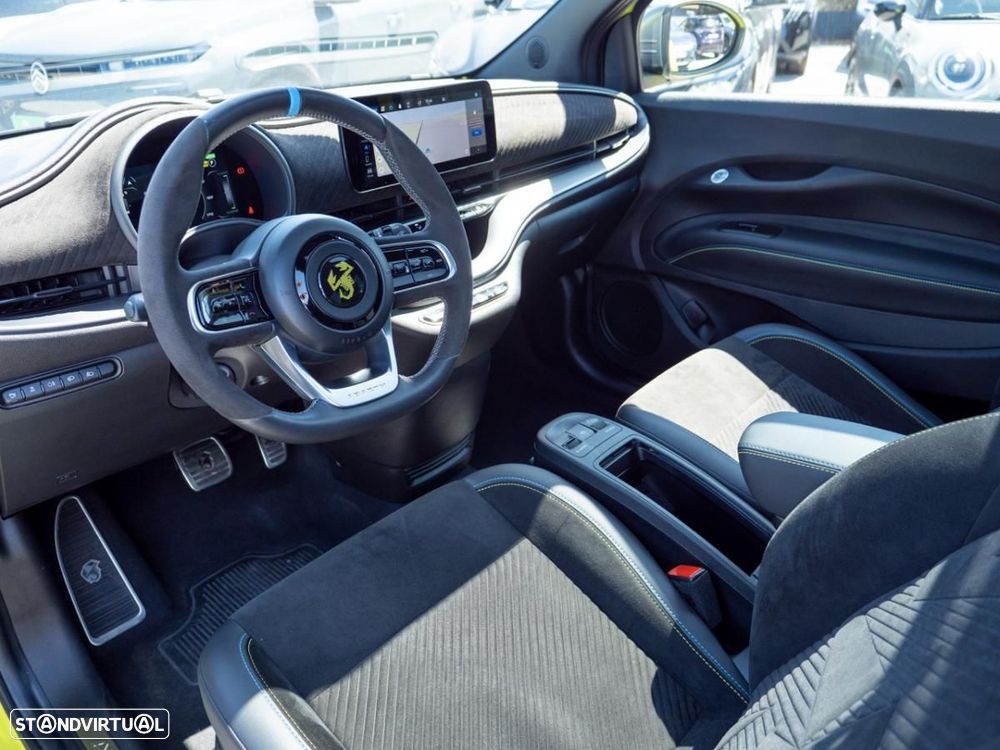Abarth 500e Standard - 25