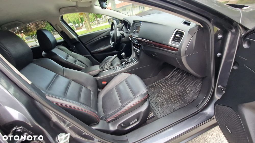 Mazda 6 SKYACTIV-D 175 i-ELOOP Sports-Line - 27