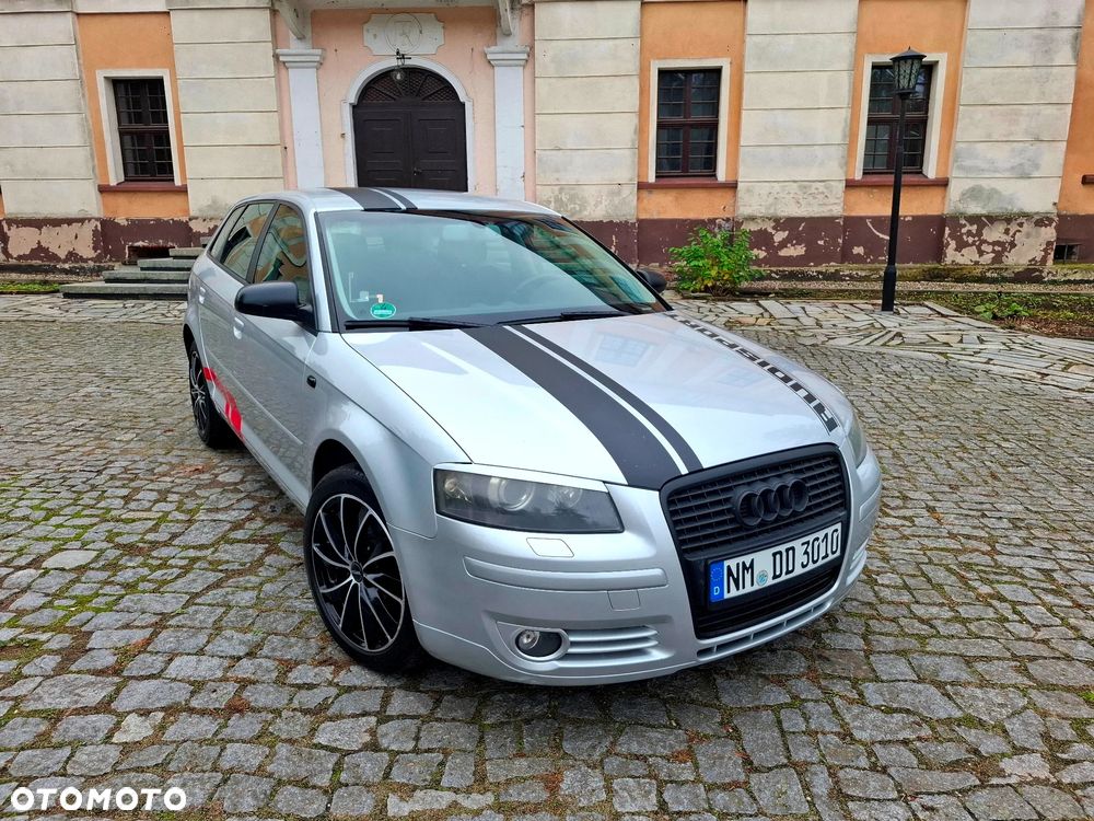 Audi A3 Sportback 1.4 TFSI Attraction - 1