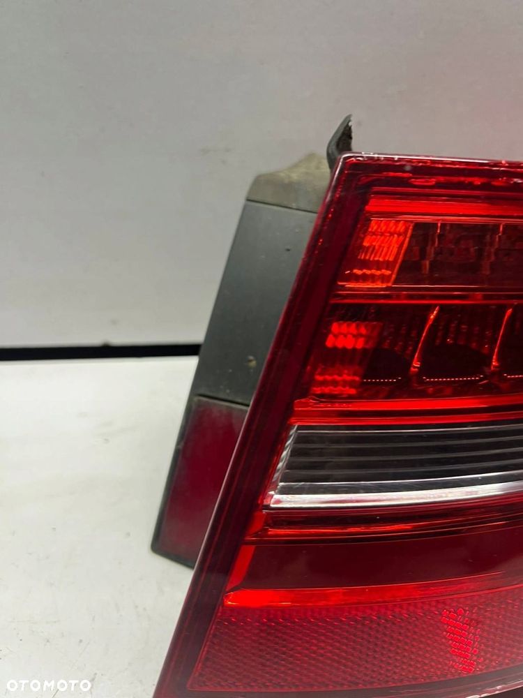 8K9 945 096 D Lampa tylna led neon Audi A4 S4 B8 8K TYŁ PRAWY - 7