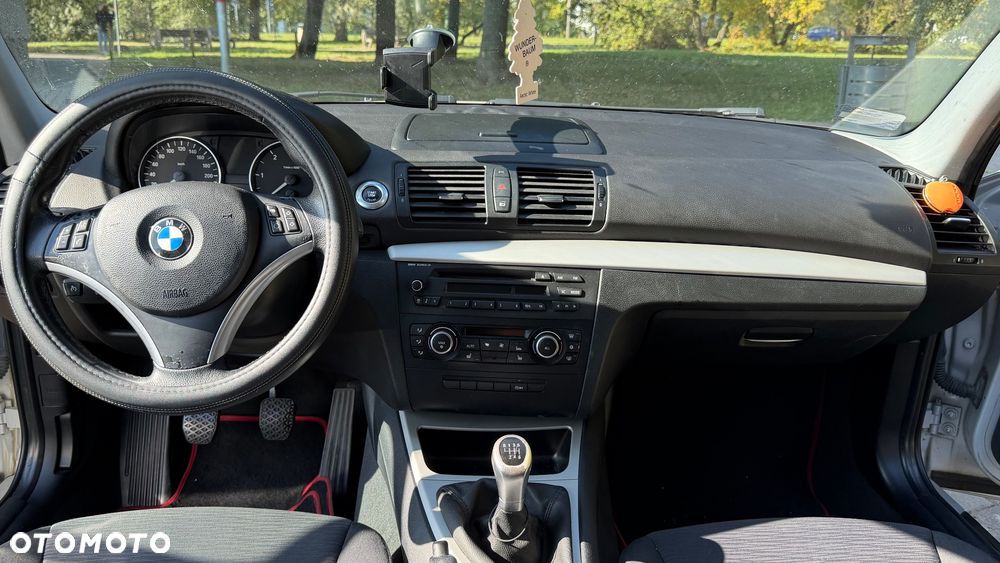 BMW Seria 1 118d - 18