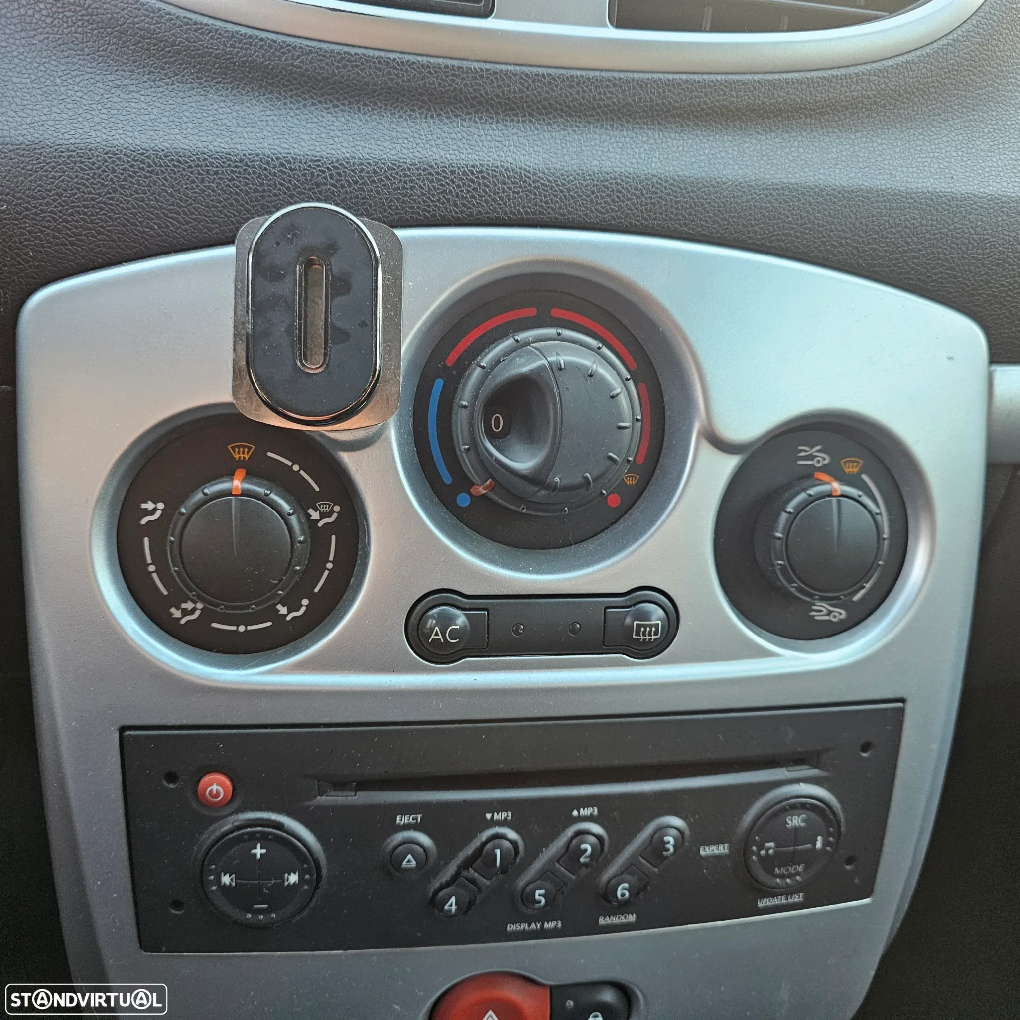 Renault Clio 1.5 dCi Rip Curl II - 14