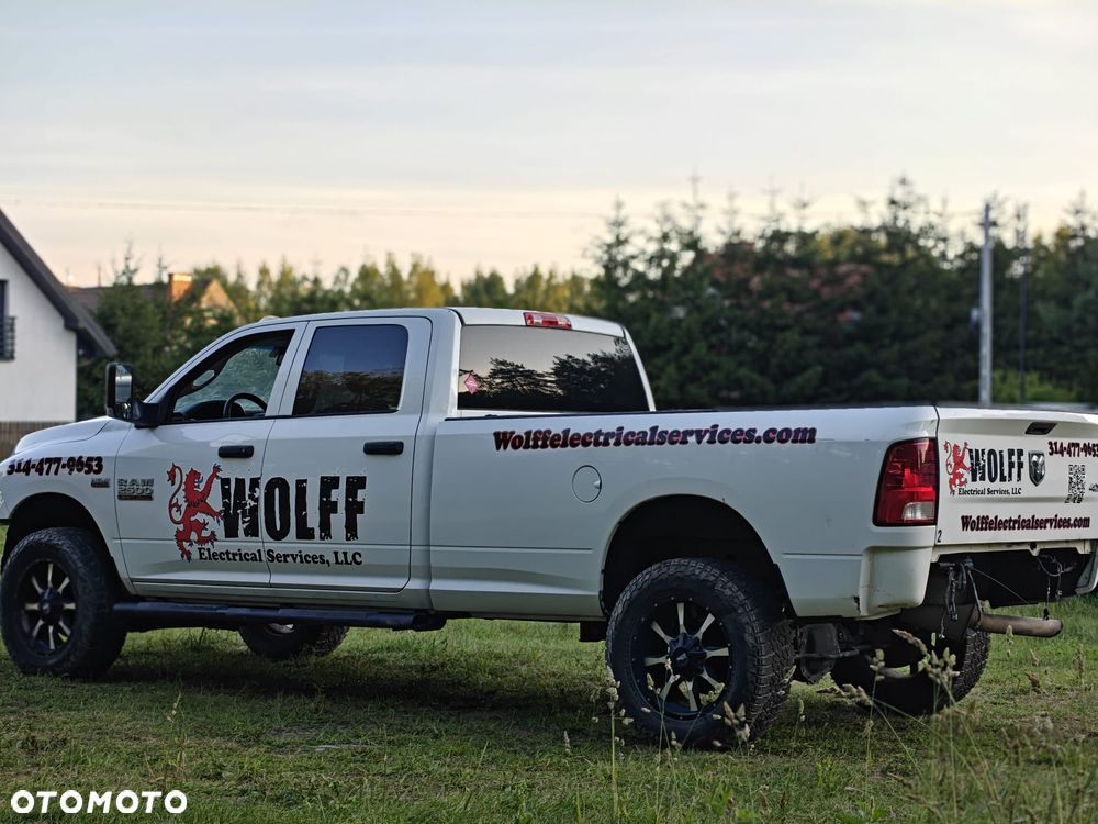 RAM 2500 - 4