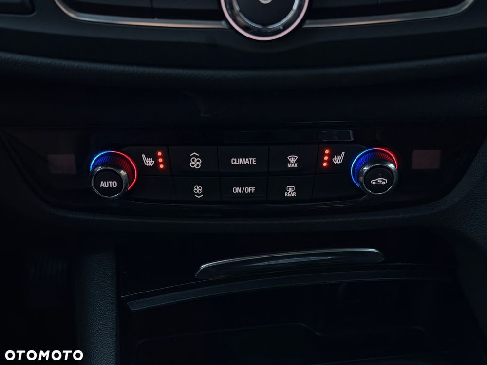 Opel Insignia 2.0 Exclusive - 14
