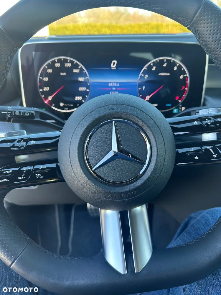 Mercedes-Benz GLC - 14