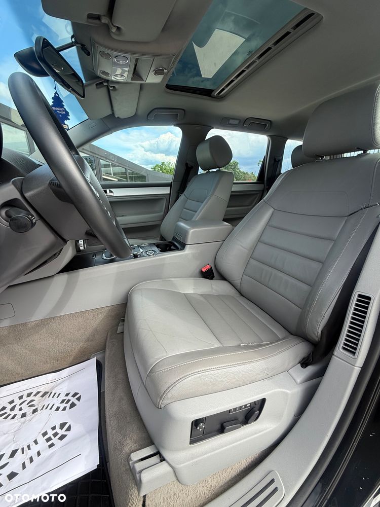 Volkswagen Touareg 3.0 V6 TDI DPF Perfect Tiptr - 9