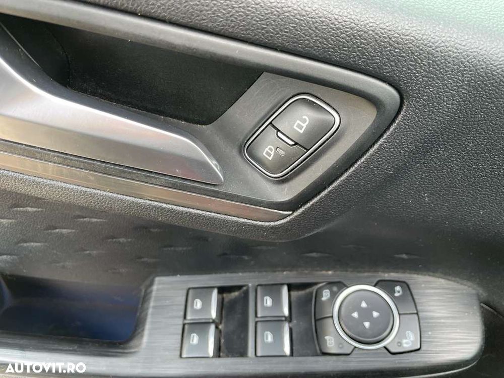 Ford Kuga 2.0 EcoBlue A8 AWD Titanium X - 11