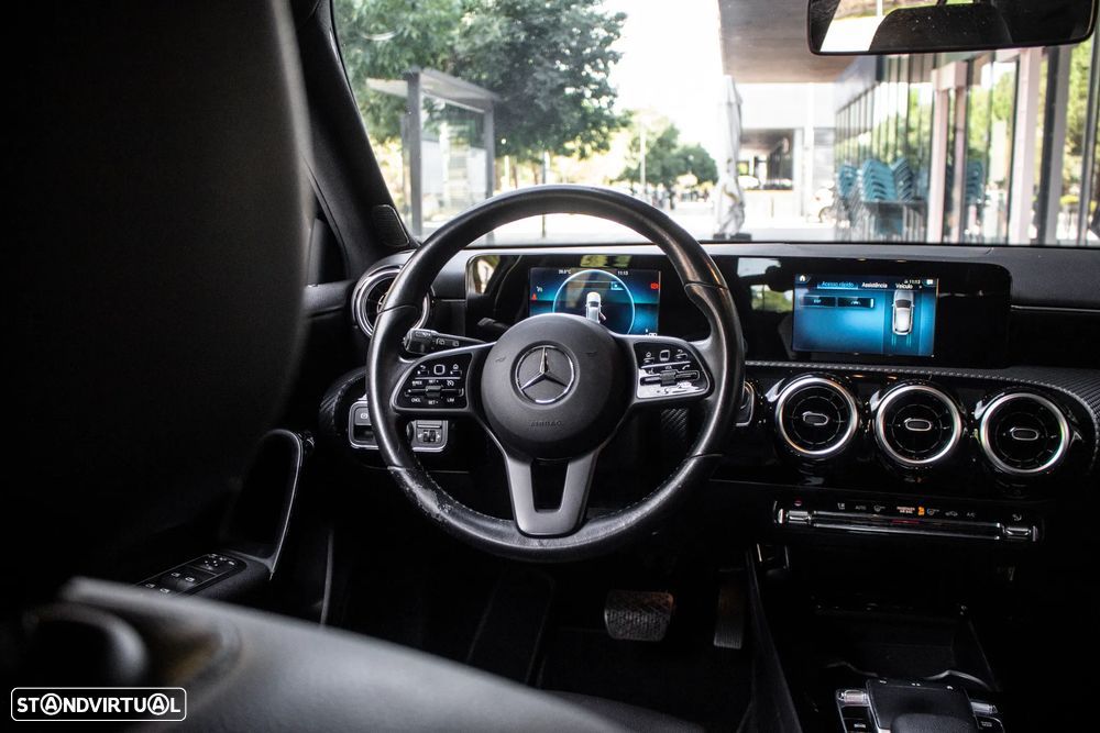 Mercedes-Benz A 180 d Progressive Aut. - 31